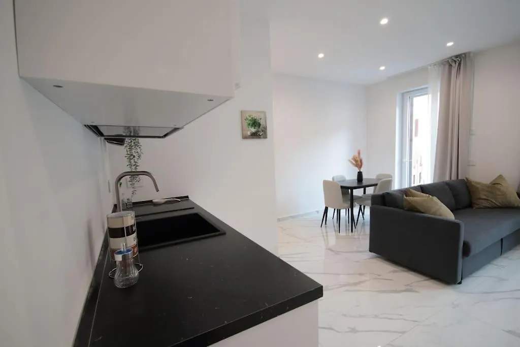 Chiaia Arcoleo House - Sofia Apartment Naples
